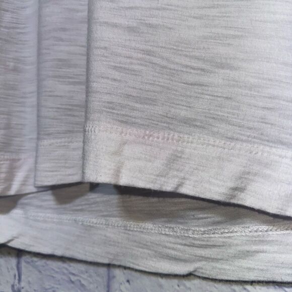 JAMES PERSE Women's Crewneck Tee Shirt Top White size 2 Medium - Picture 11 of 13